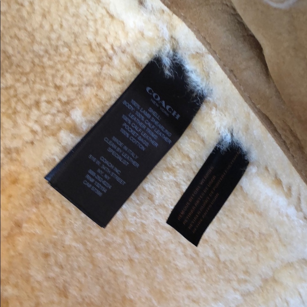 ‼️Sold‼️ Coach shearling & leather Moto Vest - Picture 8 of 8